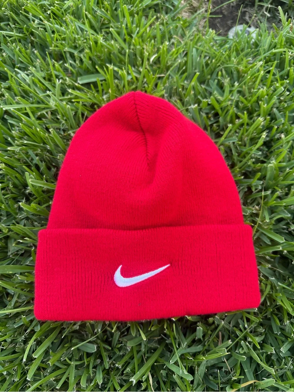Men’s Nike Comfortable Red Beanie Cuffed Size Large